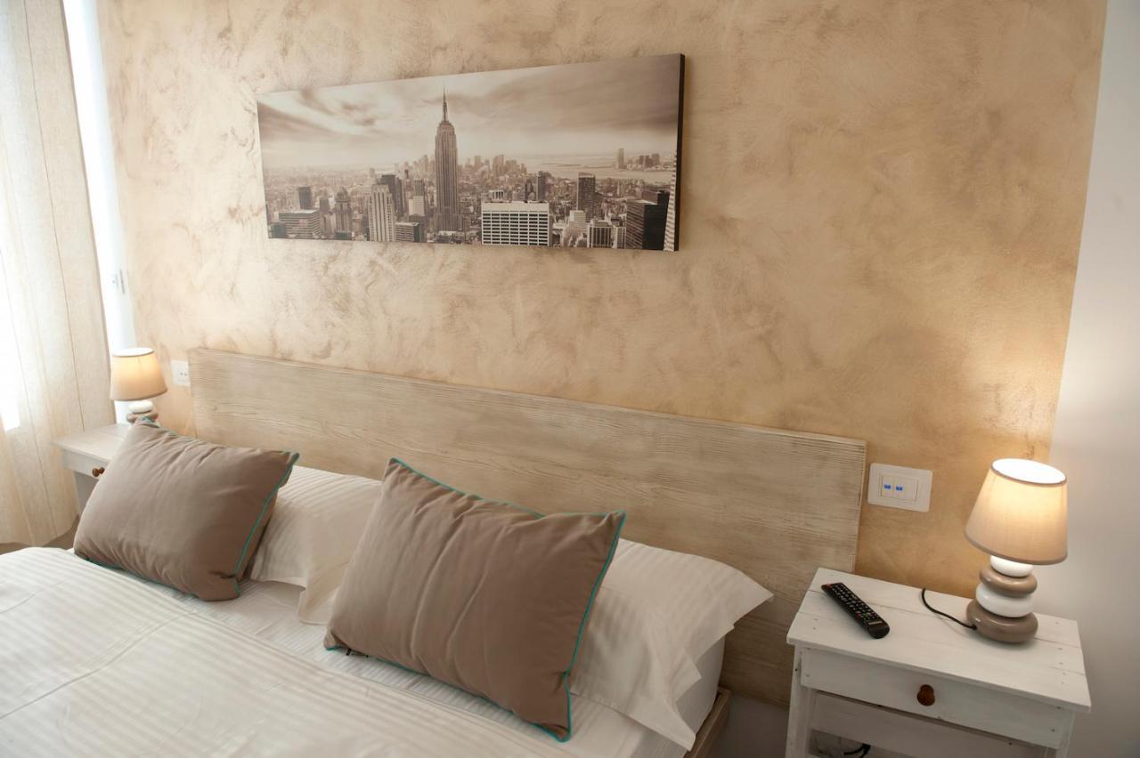 Le Suites - Di Fronte Ospedale Sacro Cuore Negrar Dış mekan fotoğraf